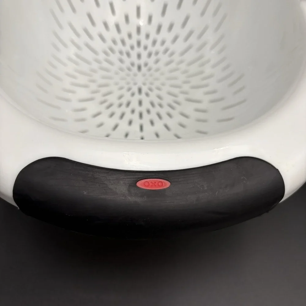 OXO Good‎ Grips Large Over the Sink Colander Strainer with Foldable Arms